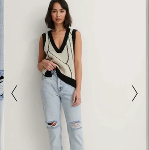 Helt nya nakd jeans st 32-34 - Helt nya nakd jeans passade inte men visste int ehyr man skickade tbx för den svara ej så sänker priset men är helt oanvända, hör av er vid frågor💕pris kan diskuteras vid snabb affär 💕