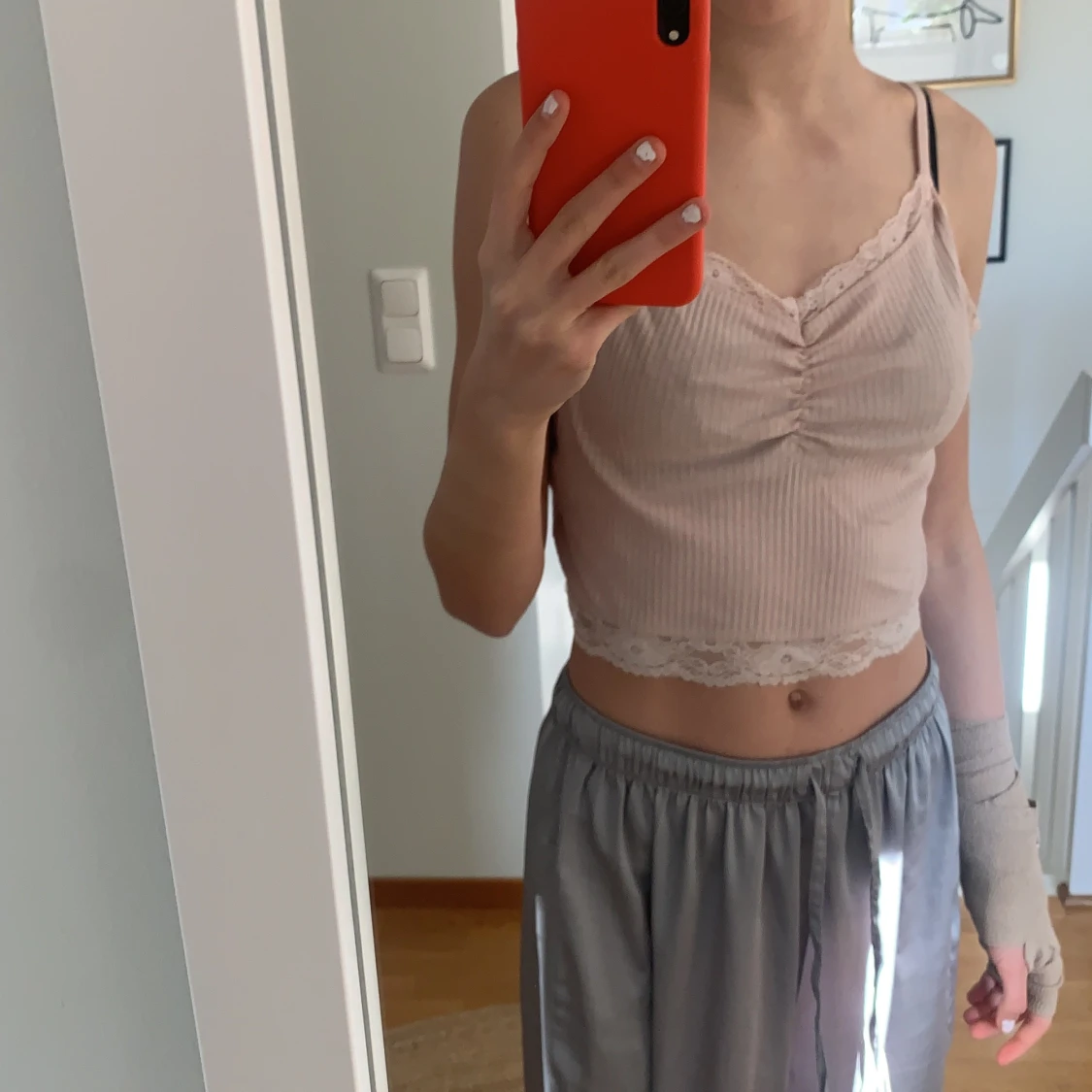 Säljer tre jätte söta toppar - 90