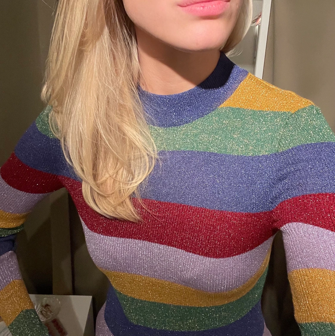 Glittrig topp från Zara - 90