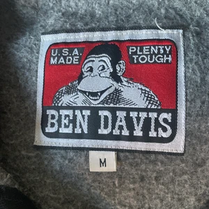 Ben Davis jacka strl M - Ben Davis jacka strl M .. bra skick . Swisha så skickar jag samma dag 