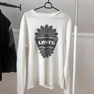 Levis - Vintage tröja från Levis! Fraktas eller möts upp i Arlöv/malmö/Lund 