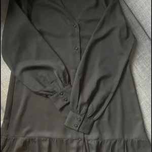 Klänningar - Like new