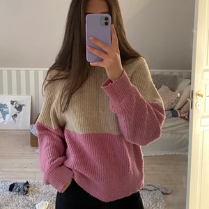 Stickad tröja från gina tricot - Säljer denna jätte sköna tröja pga den inte kommer till användning💖 