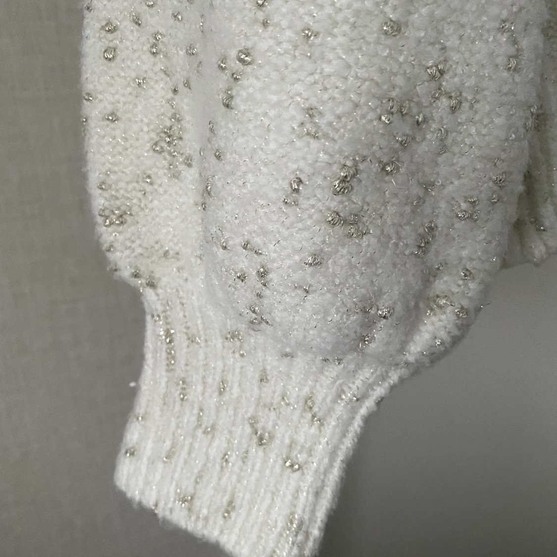 Stickad tröja från Mango  - 91