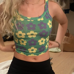 Linne från shien  - Söt Topp som inte kommer till användning. Passar Xs-S