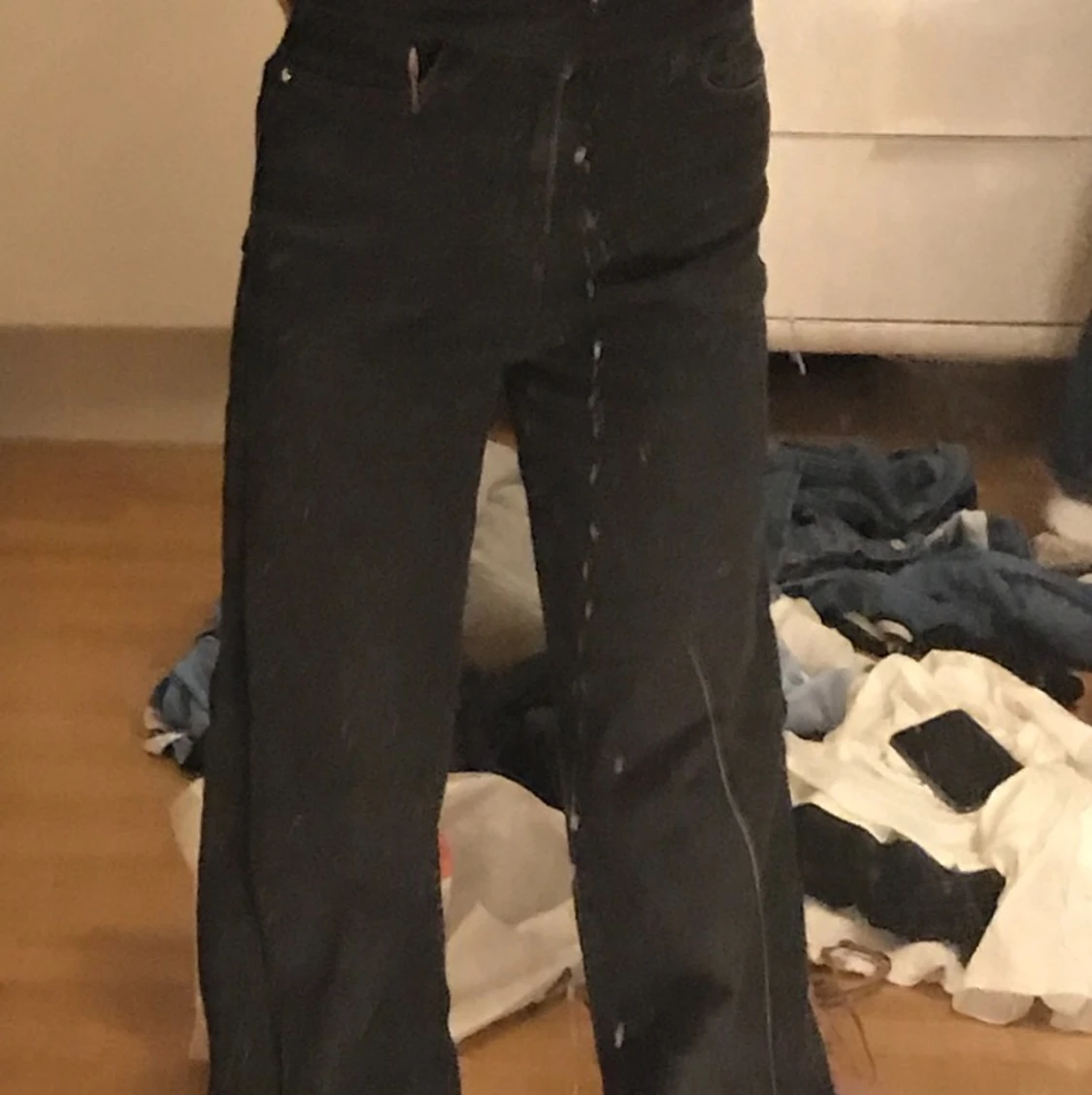 Svarta jeans