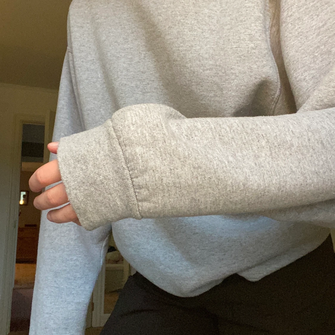 Grå tröja strl M/L - 91