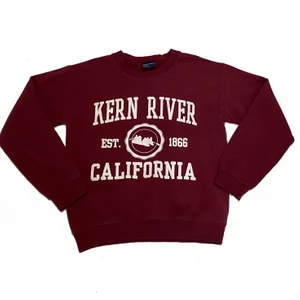 Vintage vinröd sweater! - Bud från 350, säljes direkt för 450 + frakt 