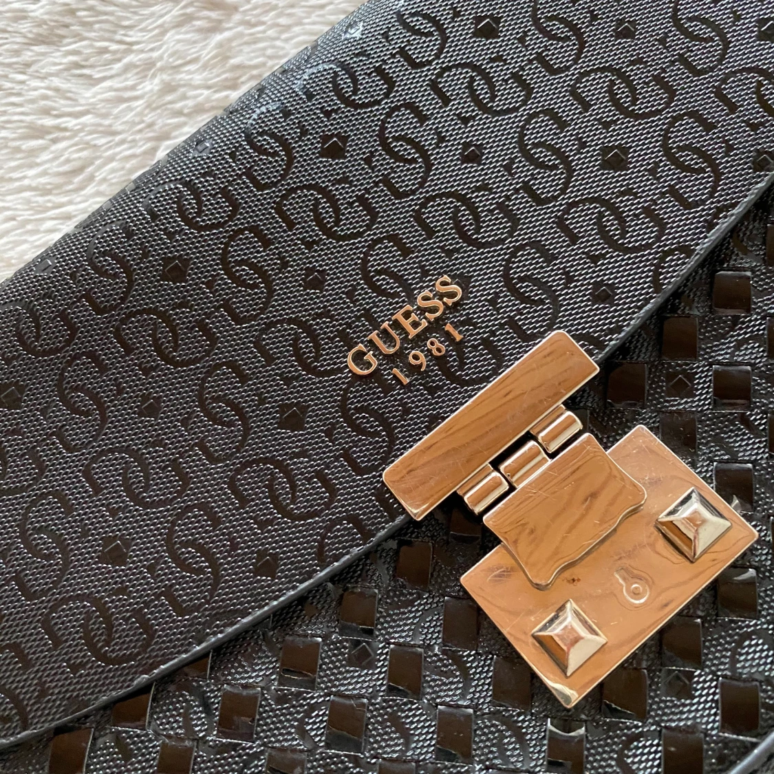 Guess shoulder bag - 90