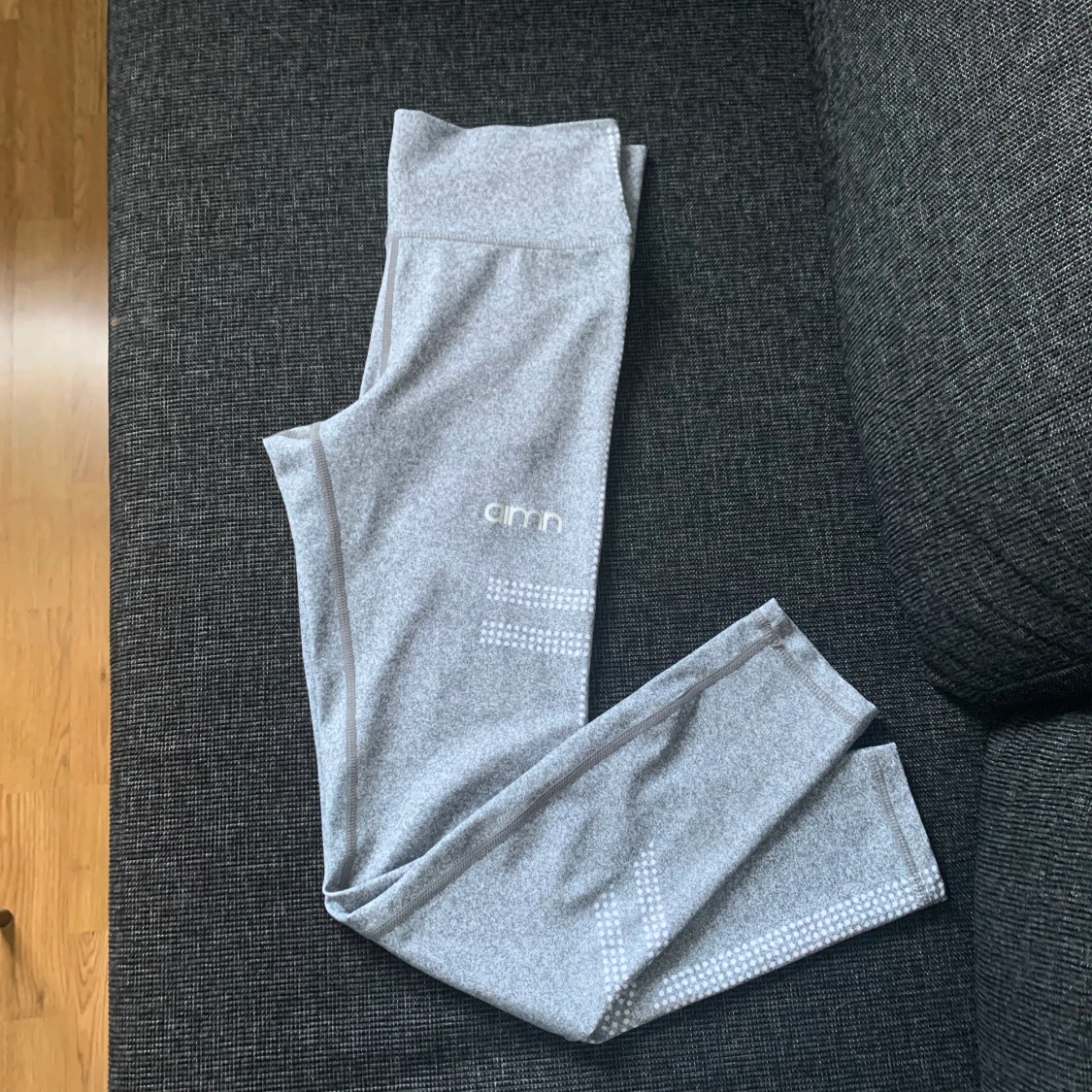 Gråa träningstights från Aimn! - 90