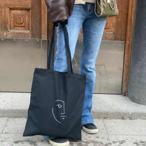 Tygpåse  - Kontakta gärna oss via instagram om du har några funderingar kring påsen eller vill beställa🤍 Instagram: Bagnbag.uf