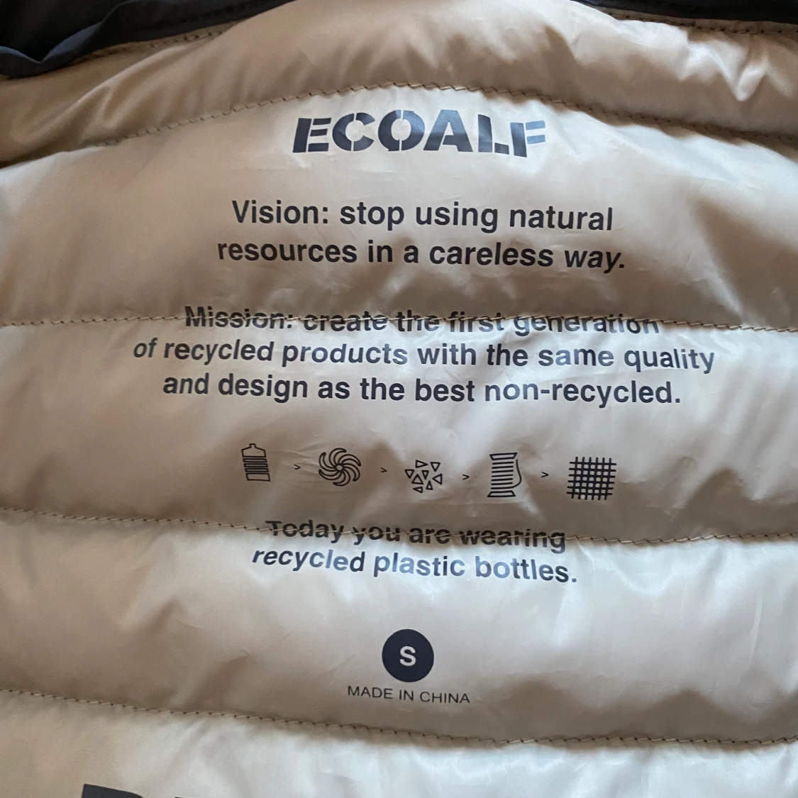 Ecoalf light puffer jacket size S - 90