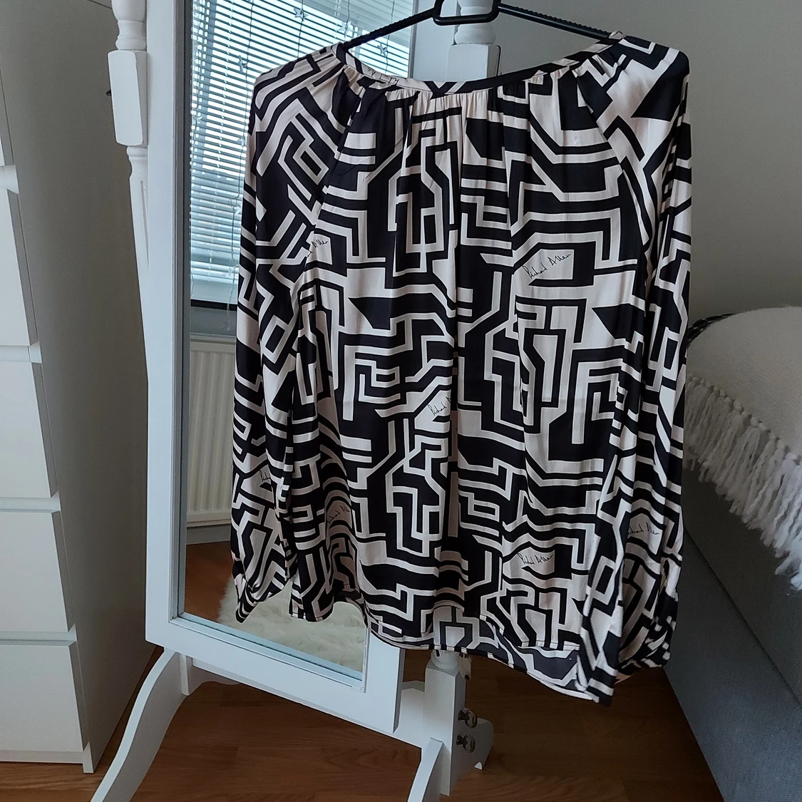 Blus H&M, storlek 38