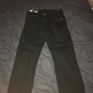 Levis jeans 501 - W 30 L 30 knappt använda