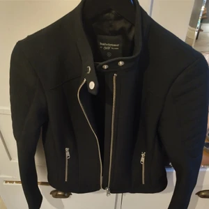 Peak Performance - Snygg jacka från Peak. Använd några fåtal gånger. 