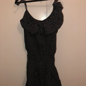 Yumpsuit  - Har aldrig använts 