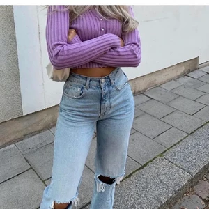 Zara jeans - Säljer dessa populära zara jeans, då de inte passar mig!❣️ (LÅNADE BILDER)