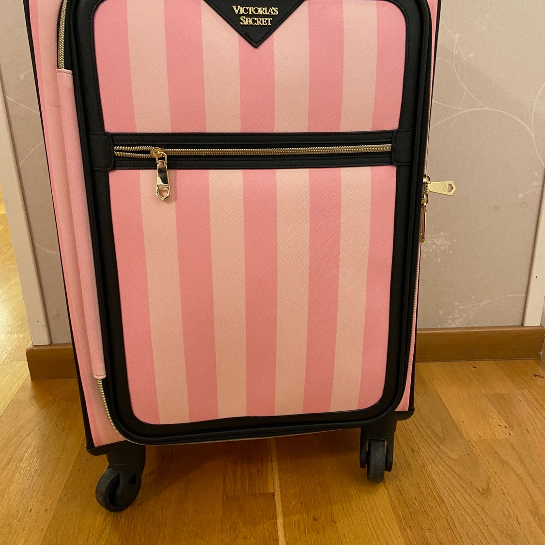 victorias secret resväska kabinväska