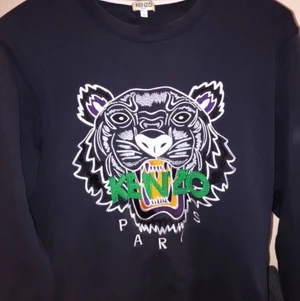 Kenzo Paris - Hej säljer min kenzo paris köpt ifrån N:K för några år sedan då den ej kommer till användning. Står fast vid pris