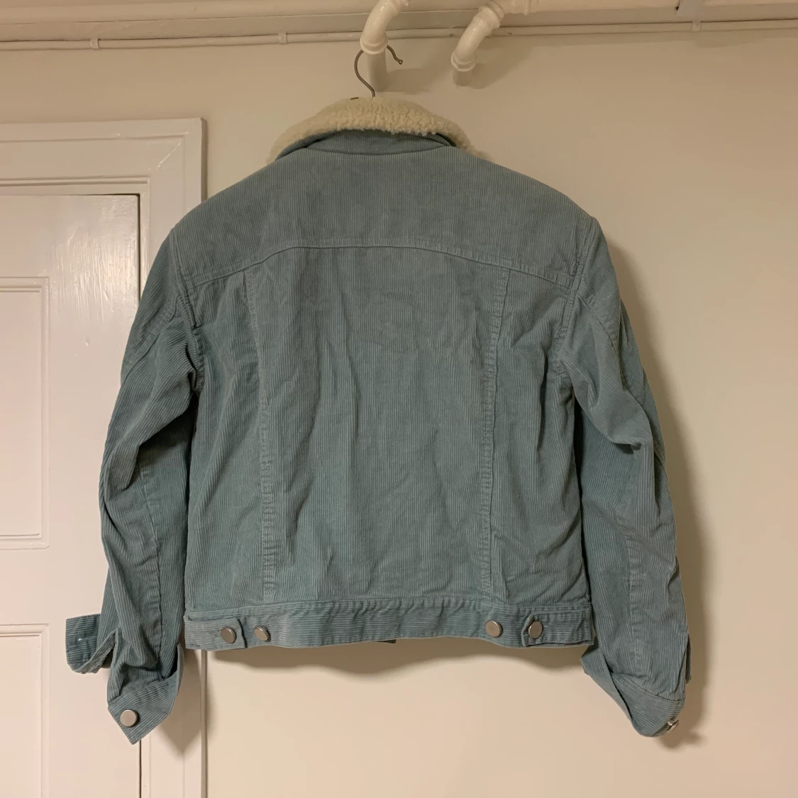 Corduroy jacka ASOS strl. S - 90