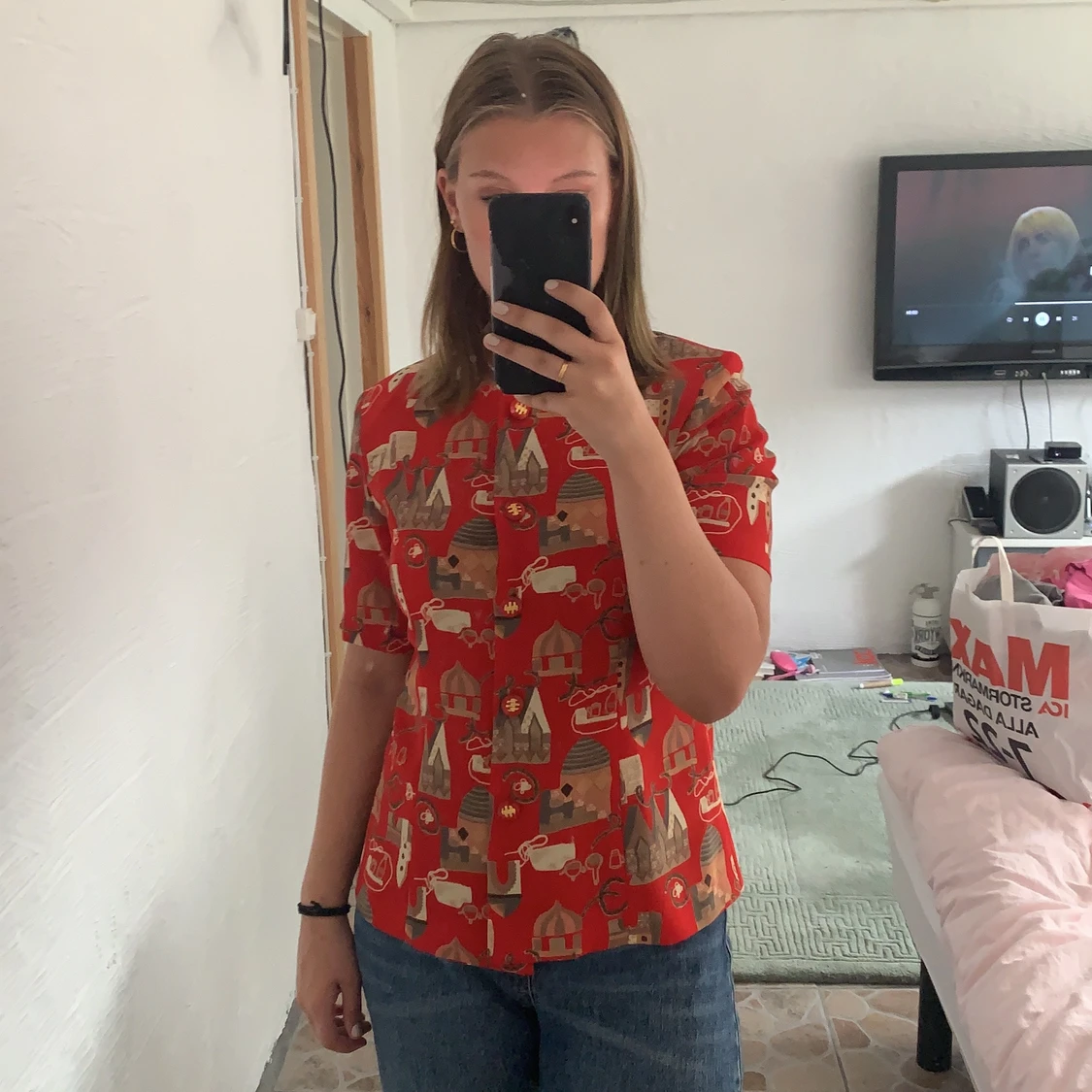 Röd mönstrad skjorta - 91