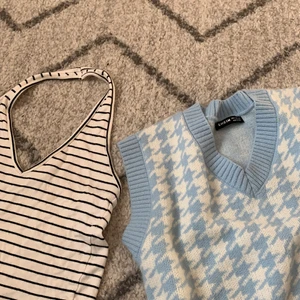 Två tröjor i stl s och One size💕 - Säljer de här tröjorna för att de tyvärr inte har kommit till andvändining:(💕  Båda tröjorna är i bra skick men halter neck toppen är lite nopprig 💕😋