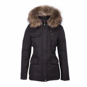 Hollies jacka  - Hollies jacka som är fin , ganska använd men bra skick 