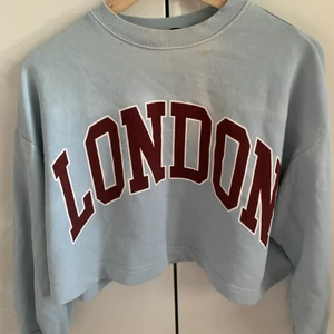 Zara tröja - Den kommer från Zara, strl S aldrig kommit till användning.