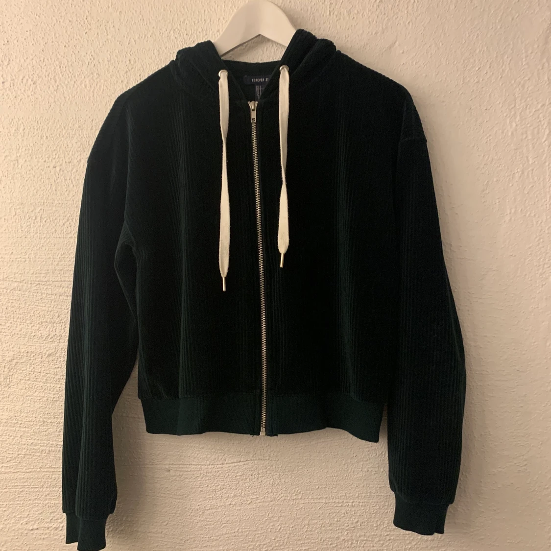 Mörkgrön zip hoodie - 90