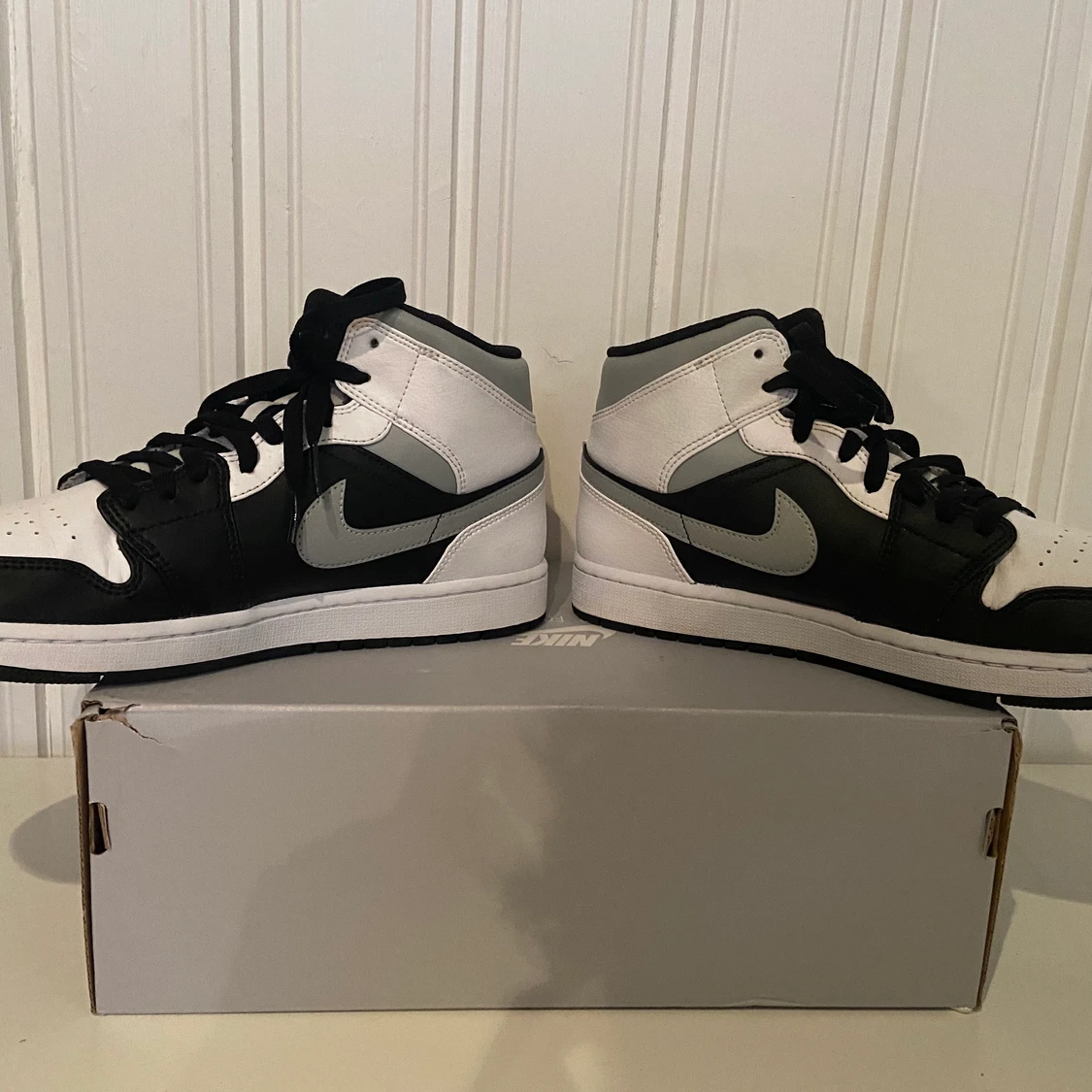 Air Jordan 1 White Shadows - 90