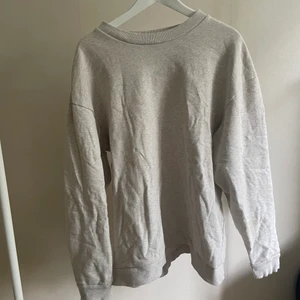 Oversized sweatshirt  - Fin oversized tröja 