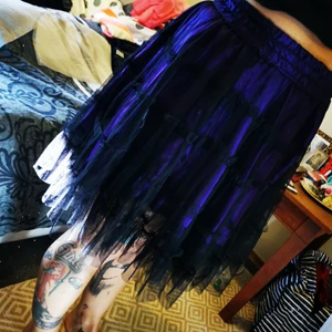 Kjol - Kjol från Jennys secret, knappt använd. Svårt att få bra bild på färgen, men bild 3 är rätt. 