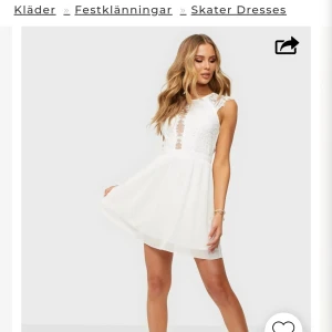 Student klännig  - Stolek 38 aldrig använd 😀