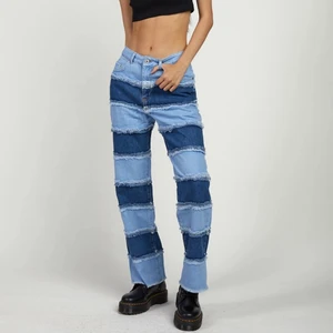Ragged priest jeans - sjukt snygga patchwork dad jeans från ragged priest. Storlek 24. Aldrig använda. Kan gå ner i pris vid snabb affär