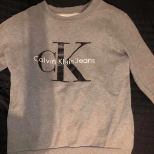 Calvin Klein tröja  - Ny skick