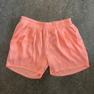 Shorts storlek M - Fint skick! 
