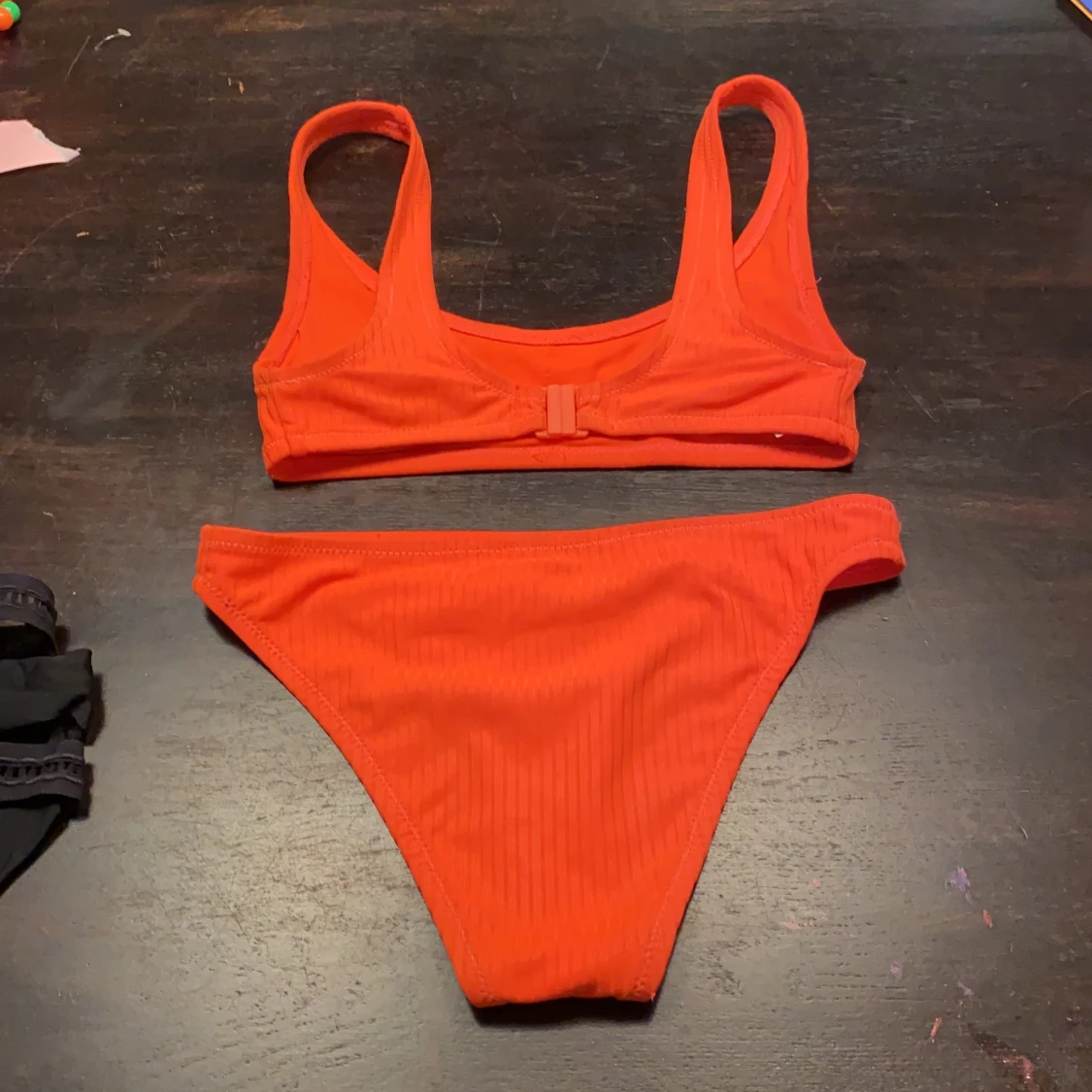 Bikini från Cubus med 2 par byxor - 90