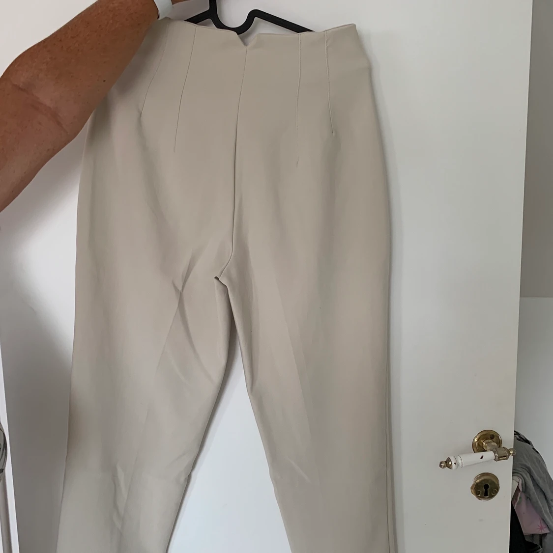 Oanvända kostymbyxor från Zara - 90