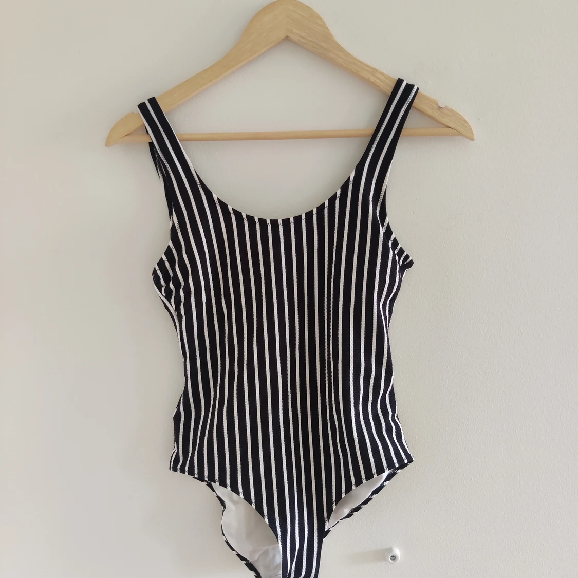 Ribbad baddräkt strl 36