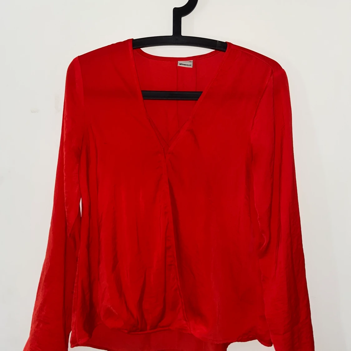 Blus från ginatricot