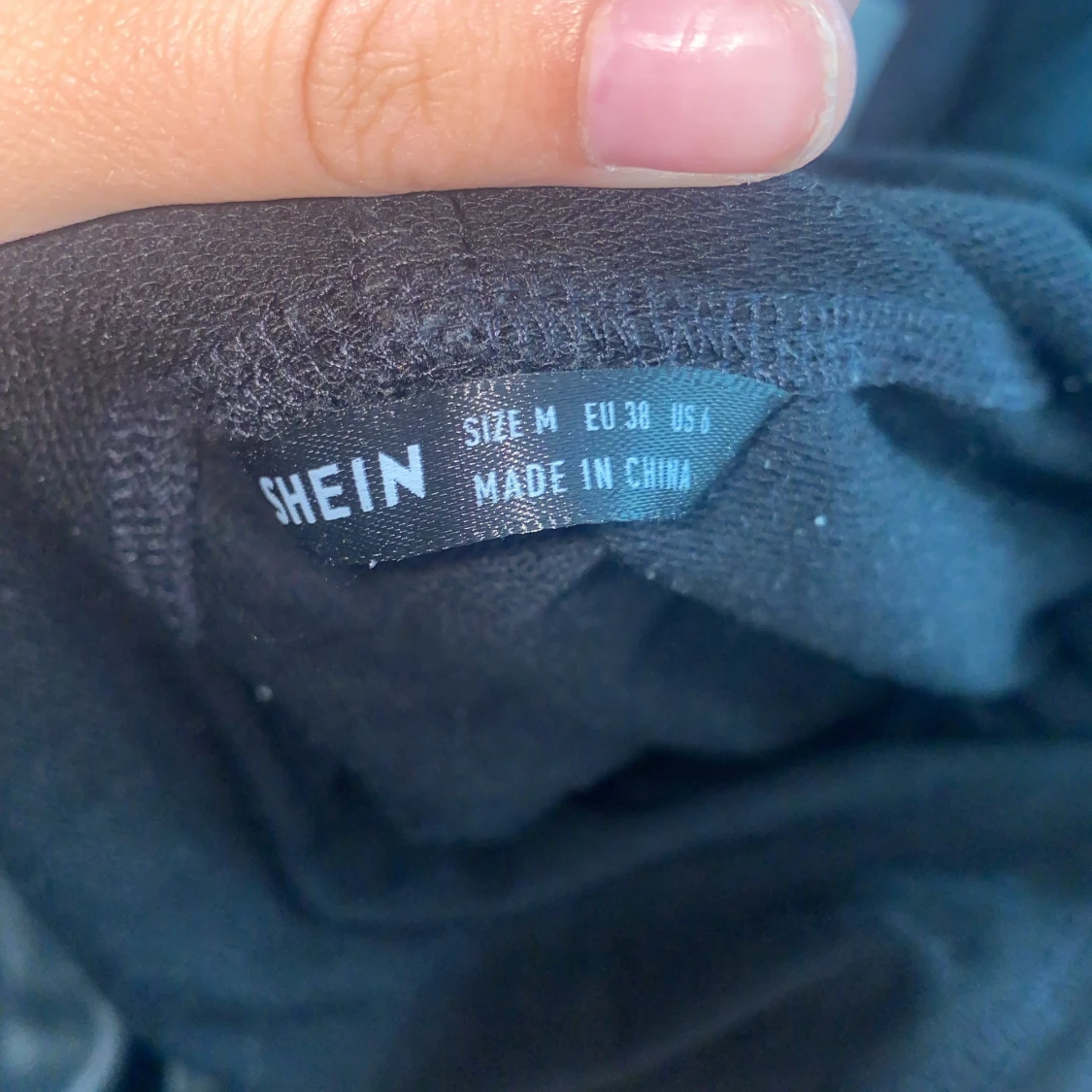 Svart lång hoodie med tryck - 91