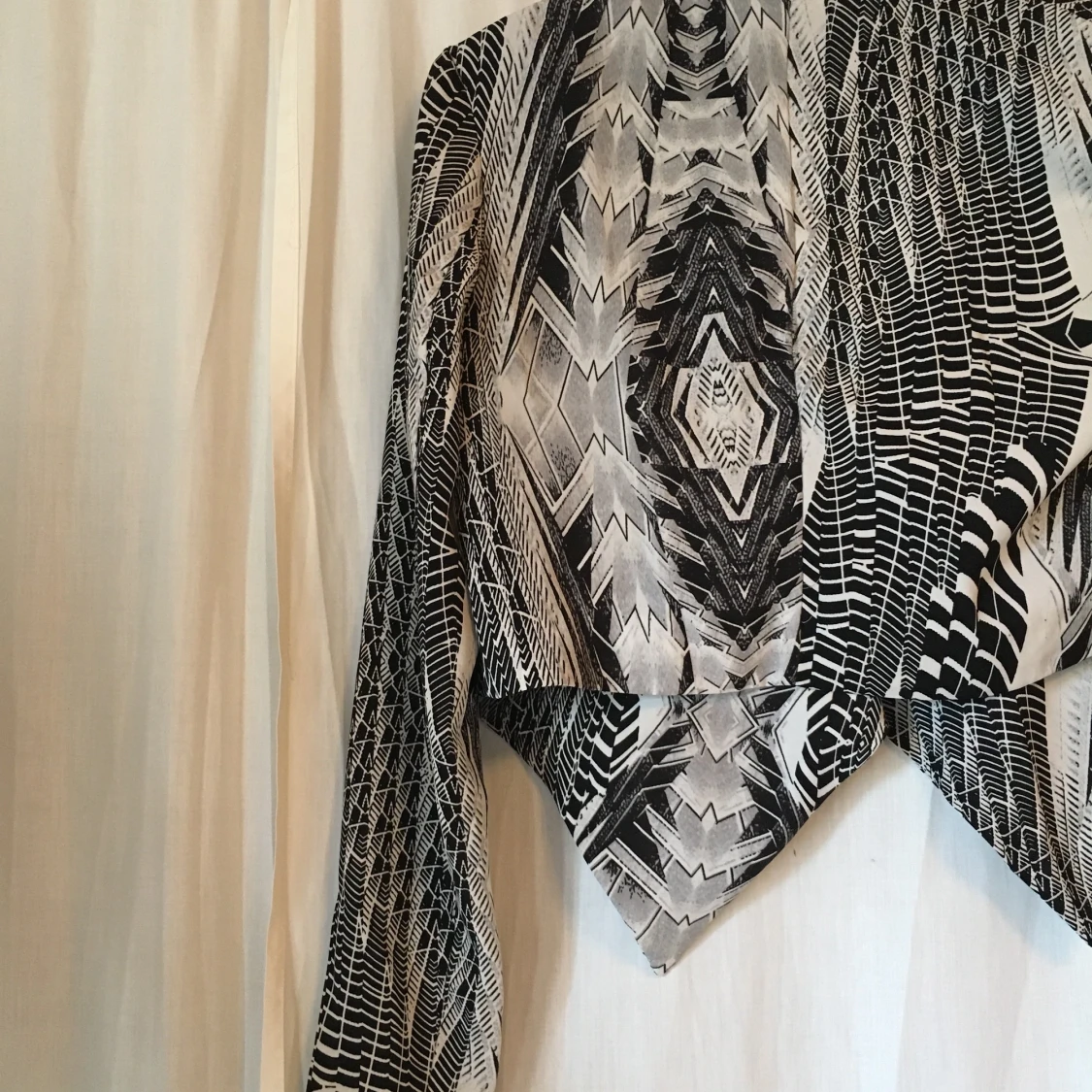 Kort blazer från H&M - 90