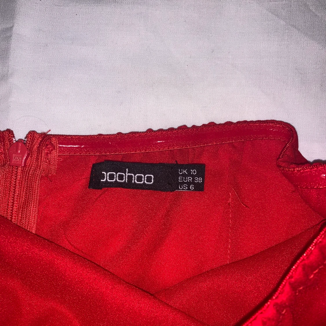 Röd sommarklänning  - 90