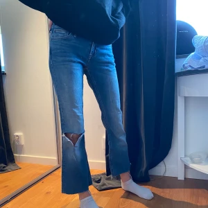 Jeans - Köpare står för frakt