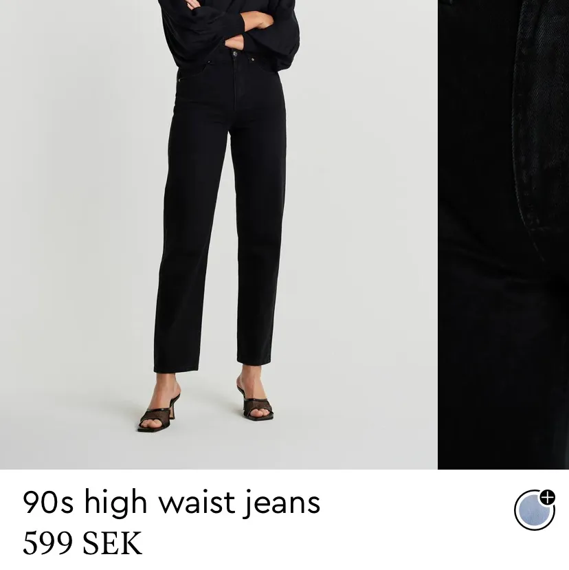 Säljer mina Gina 90s jeans i stl 32, Nypris ligger på 600. Spårningsbar frakt för ca 70kr, kan även mötas i uppsala💕. Jeans & Byxor.