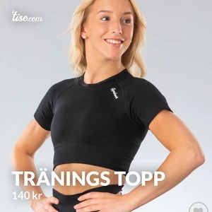 Träningstopp  - Stl S men liten i storleken