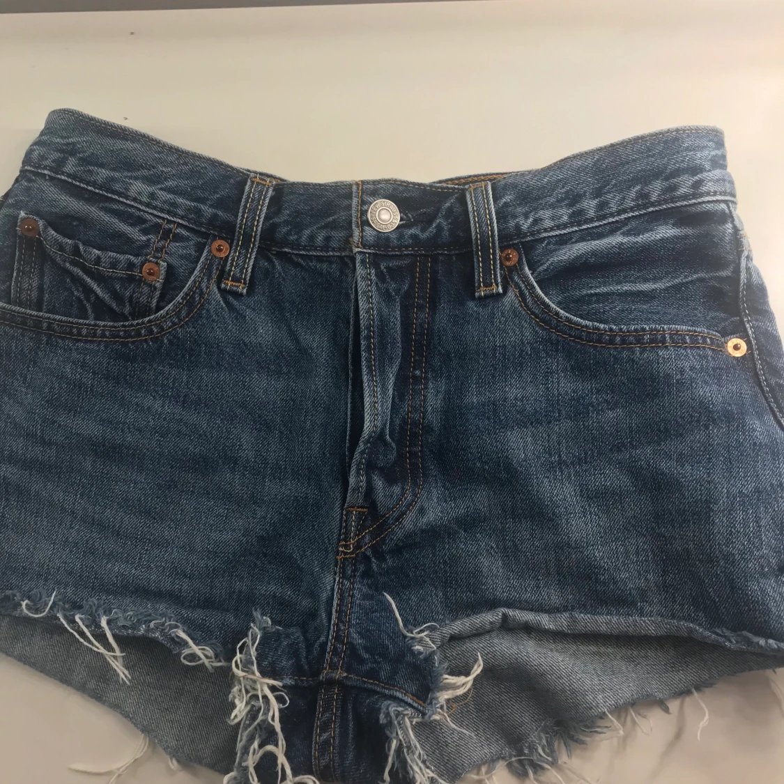 Levis shorts - 90
