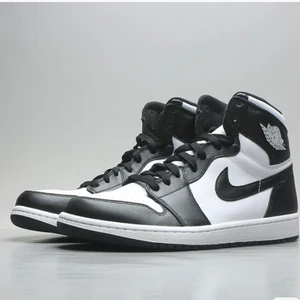 Nike - INTRESSE KOLL! Råkade beställa i fel storlek. Aldrig använda. BUD SKER I KOMMENTARERNA