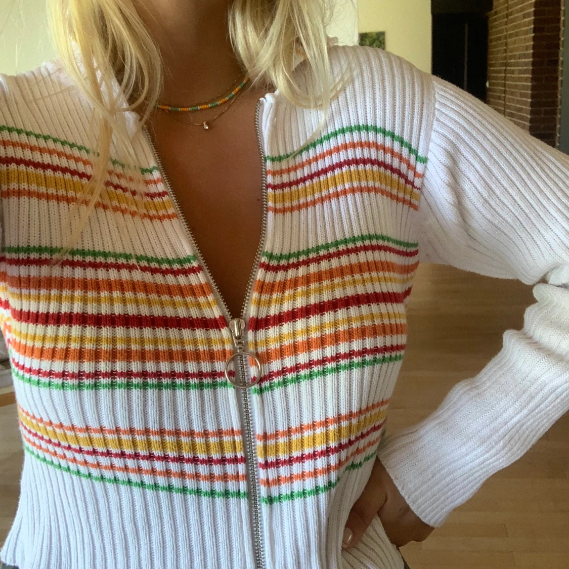 Stickad randig secondhand tröja  - 90