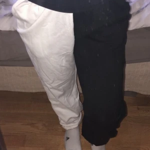 Mjukisbyxor - Jätte sköna byxor, aldrig använda pga lite för stora för mig 